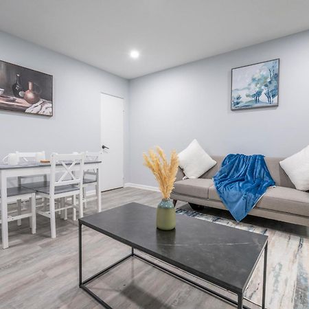 YYC Centre Street Upper 2Bedsuite 4408 מראה חיצוני תמונה